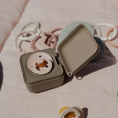 Bibs X Liberty Schnullerbox